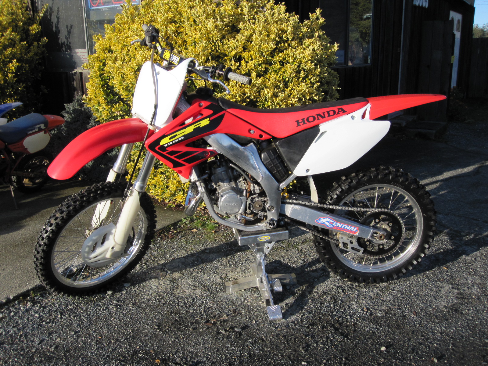 University honda yamaha #7