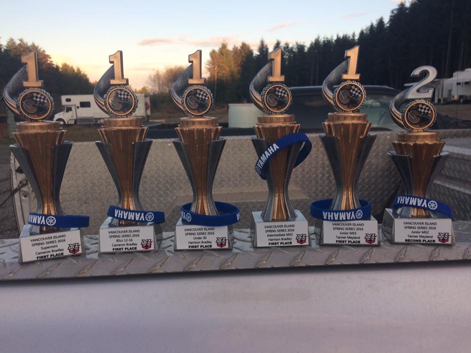 raceteamtrophies